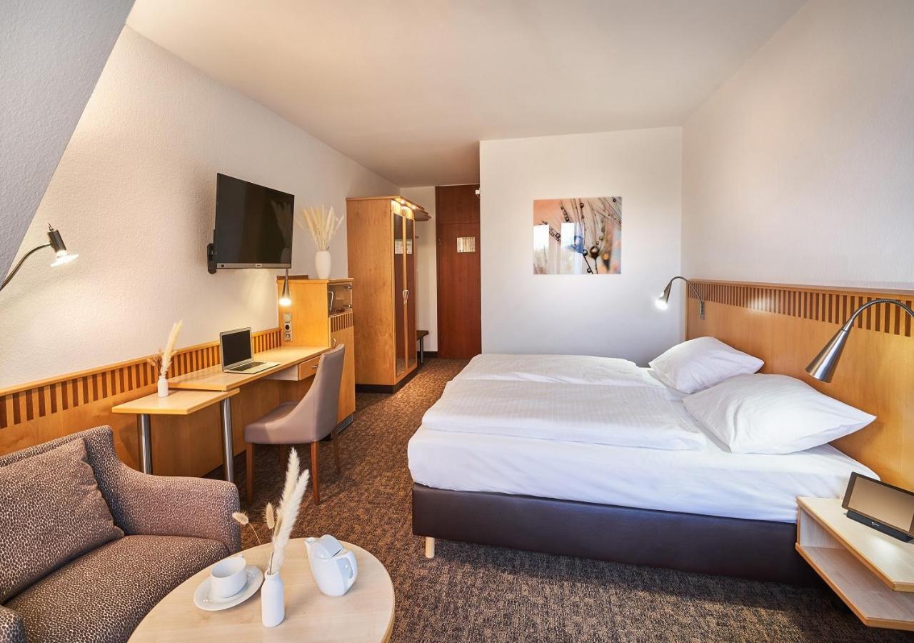 Parkhotel Нюмбрехт Екстер'єр фото