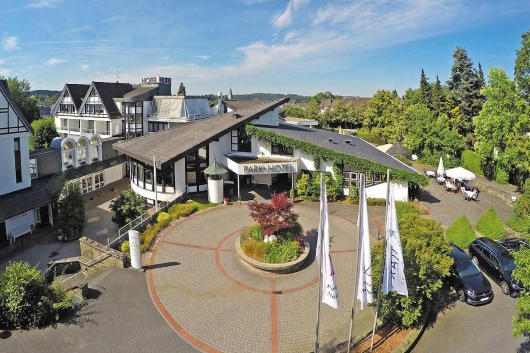 Parkhotel Нюмбрехт Екстер'єр фото