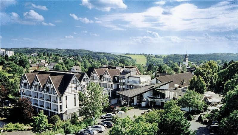 Parkhotel Нюмбрехт Екстер'єр фото